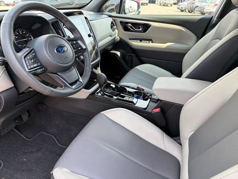 Used 2026 Subaru Forester Limited AWD/4WD image 19