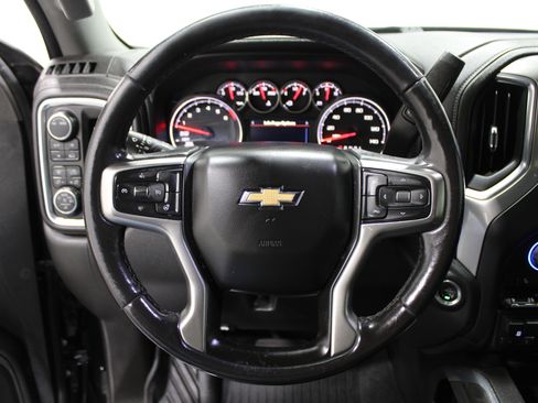 Used 2021 Chevrolet Silverado 1500 LTZ image 10