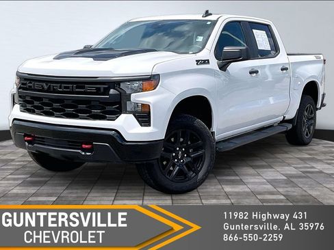 Used 2025 Chevrolet Silverado 1500 Custom Trail Boss w/ LPO, Dark Essentials Package AWD/4WD image 1