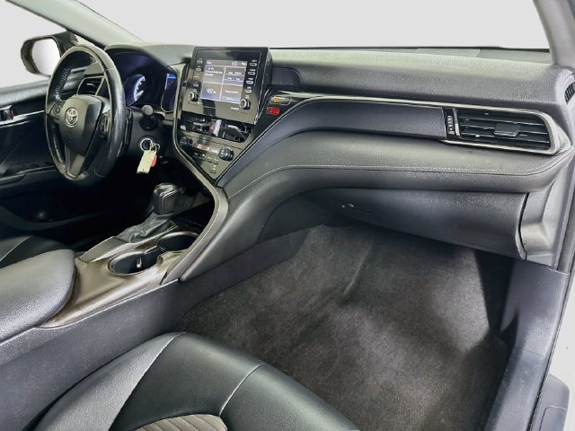 Used 2021 Toyota Camry SE FWD image 28