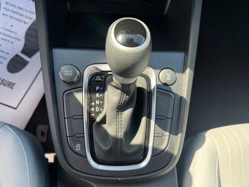 Used 2023 Hyundai Kona SEL w/ Cargo Package AWD/4WD image 27
