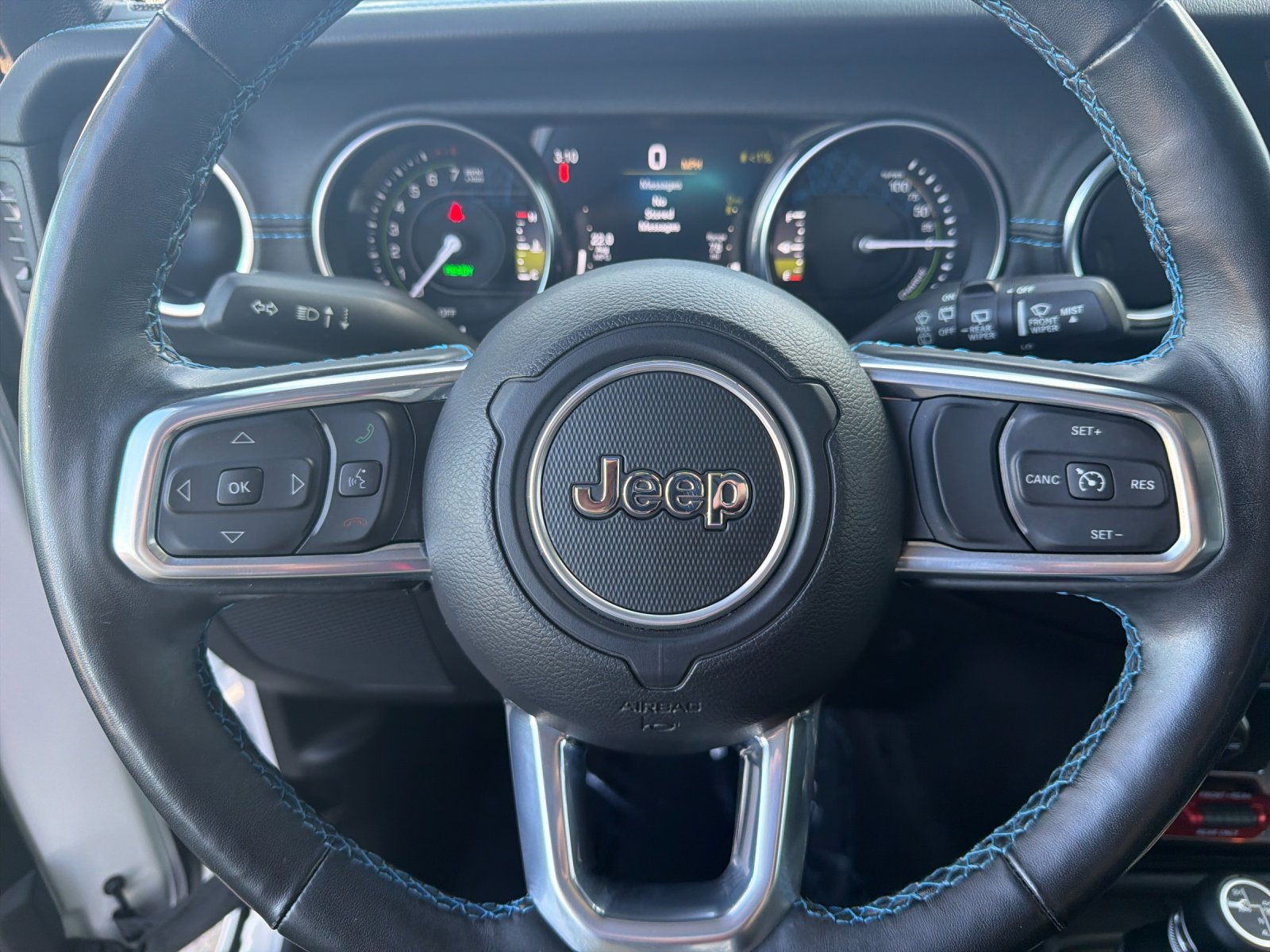 Used 2022 Jeep Wrangler Unlimited Rubicon 4xe w/ Cold Weather Group AWD/4WD image 27