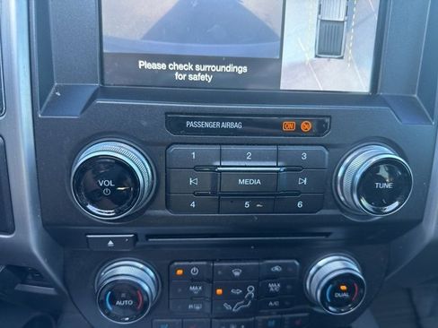 Used 2017 Ford F250 Platinum w/ Platinum Ultimate Package image 12