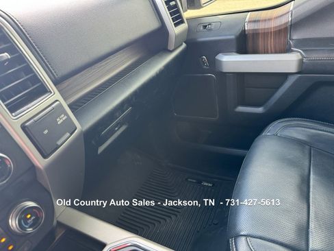 Used 2017 Ford F150 Lariat w/ Equipment Group 502A Luxury image 30