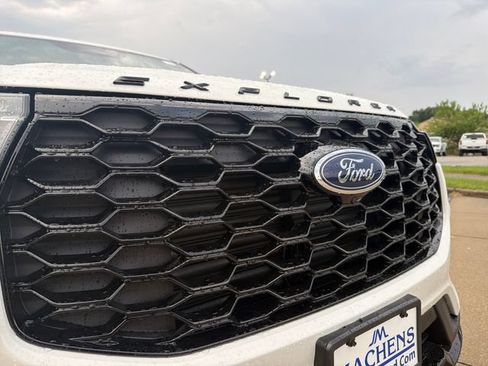 New 2026 Ford Explorer ST-Line AWD/4WD image 12