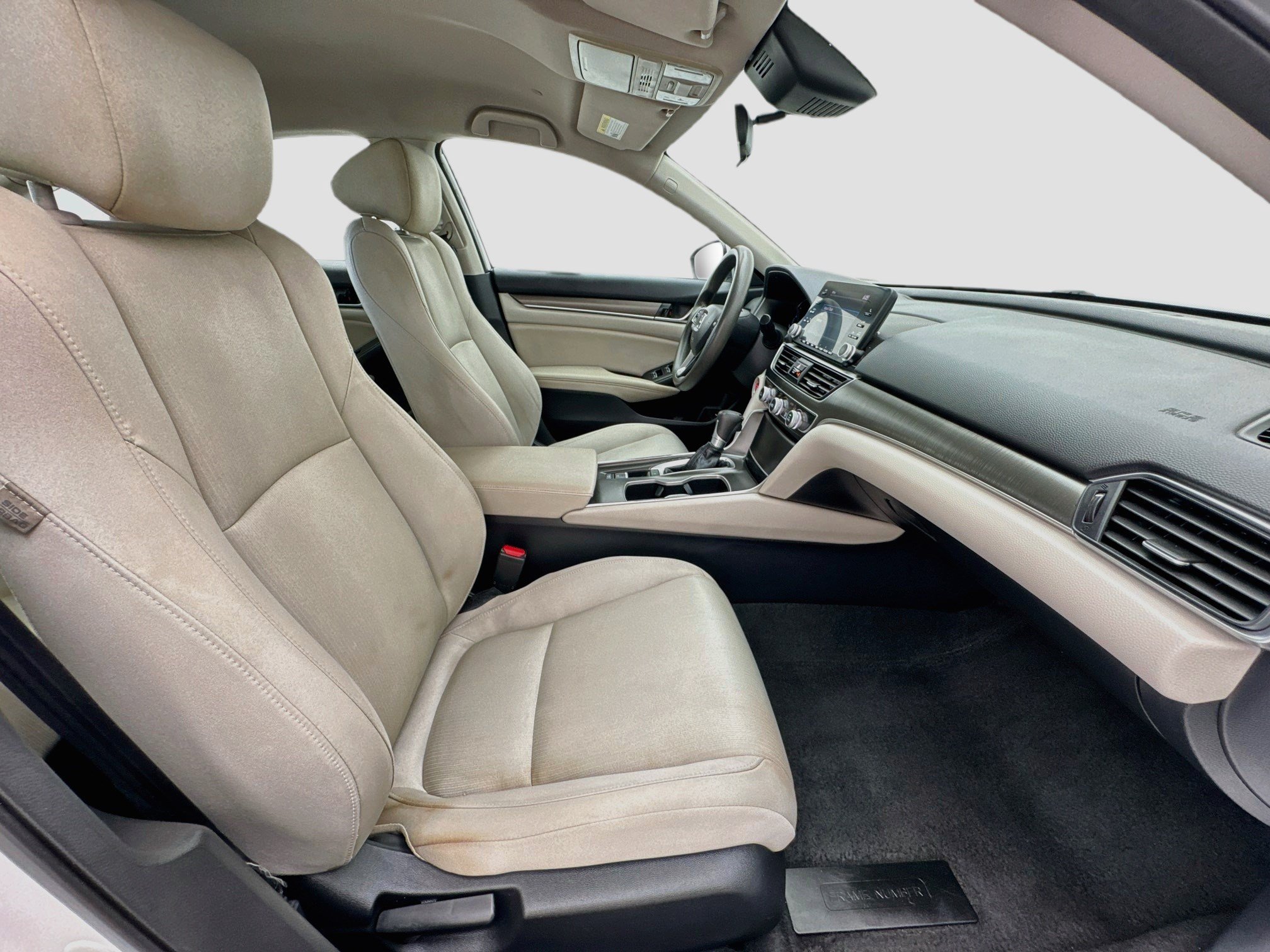 Used 2019 Honda Accord LX image 18