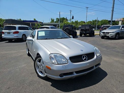 Used 1999 Mercedes-Benz SLK 230 image 4