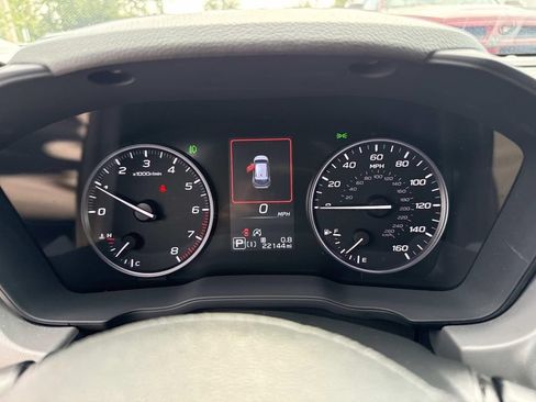 Used 2024 Subaru Crosstrek 2.5i Limited AWD/4WD image 39