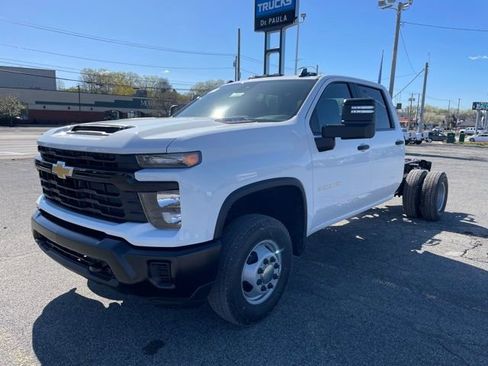 New 2026 Chevrolet Silverado 3500 W/T AWD/4WD image 13