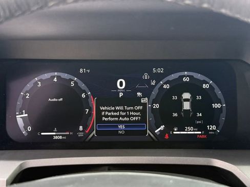 Used 2025 Toyota Tacoma TRD Off-Road image 17