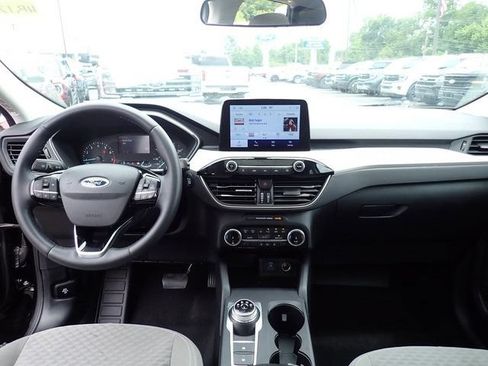 Used 2022 Ford Escape SE w/ SE Sport Appearance Package AWD/4WD image 20
