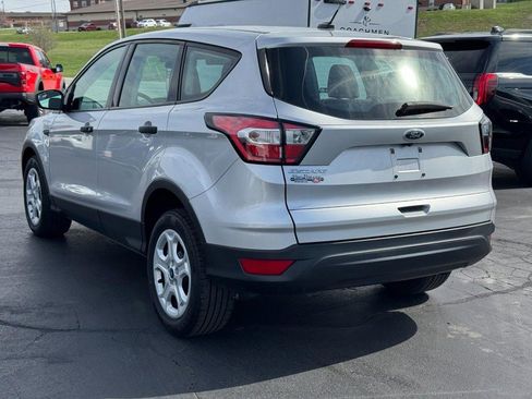 Used 2018 Ford Escape S image 6