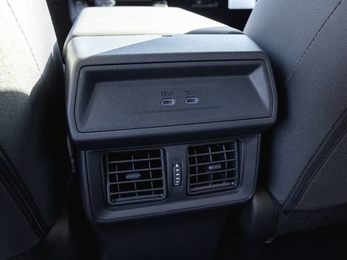 Used 2026 Toyota RAV4 SE AWD/4WD image 29