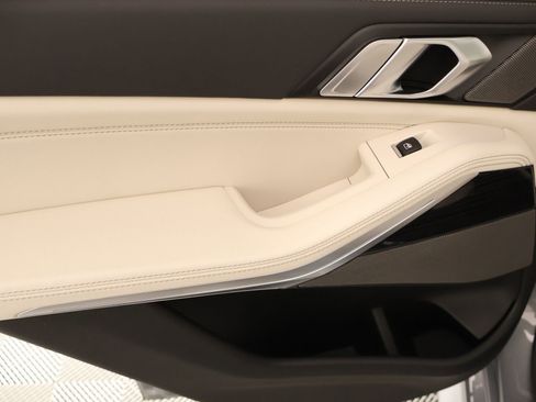 New 2026 BMW X5 M60i AWD/4WD image 17