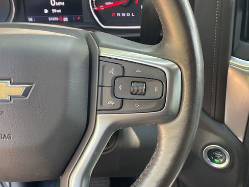 Used 2022 Chevrolet Silverado 1500 LT w/ Z71 Off-Road Package AWD/4WD image 19