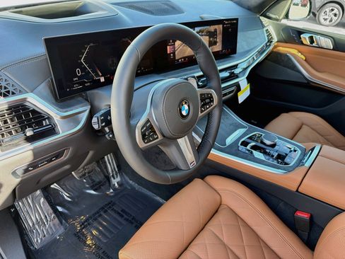 New 2027 BMW X7 xDrive40i w/ M Sport Package AWD/4WD image 28