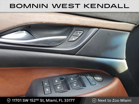 Used 2019 Cadillac Escalade ESV Premium Luxury image 23