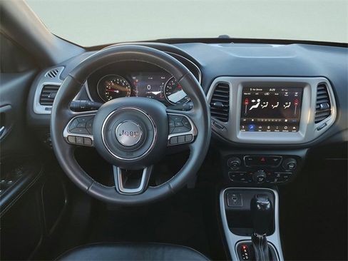 Certified 2021 Jeep Compass 80th Special Edition image 13