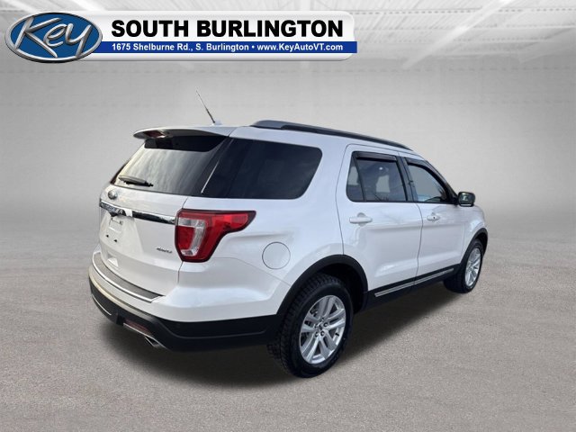 Used 2018 Ford Explorer XLT w/ Equipment Group 202A AWD/4WD image 7