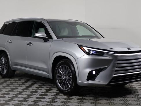 Certified 2025 Lexus TX 350 AWD w/ Convenience Package image 3