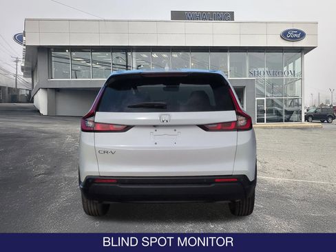 Used 2025 Honda CR-V EX-L image 8