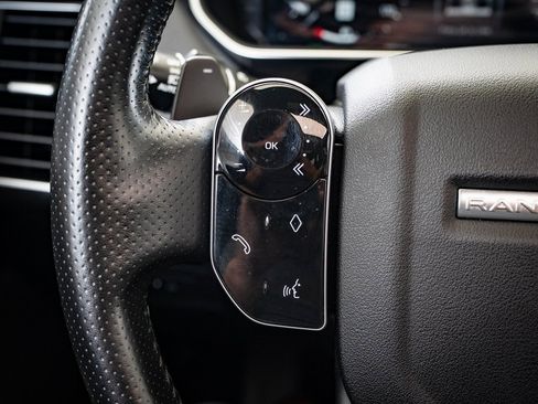 Used 2018 Land Rover Range Rover Sport Supercharged image 24