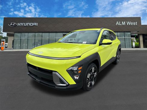 Used 2024 Hyundai Kona SEL w/ Convenience Package image 1