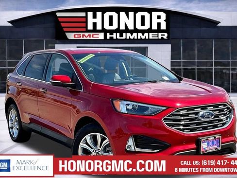 Used 2024 Ford Edge Titanium AWD/4WD image 2