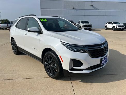 Certified 2022 Chevrolet Equinox RS w/ RS Leather Package AWD/4WD image 7
