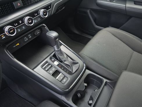 Certified 2024 Honda CR-V EX image 23