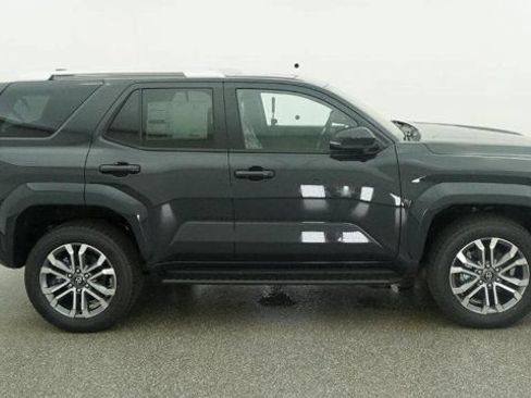 New 2026 Toyota 4Runner 4WD image 10