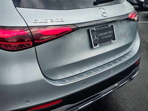 New 2026 Mercedes-Benz GLC 300 4MATIC image 13