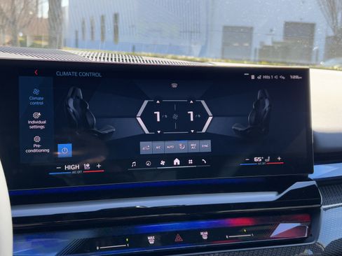 New 2026 BMW M5 Touring w/ M Driver's Package AWD/4WD image 43