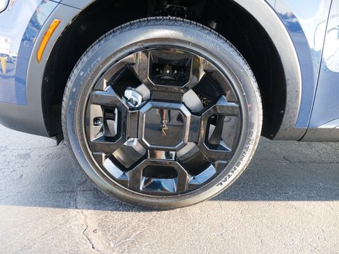 New 2026 Kia Sorento SX image 13