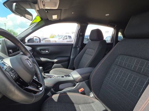 Certified 2024 Honda HR-V Sport image 19