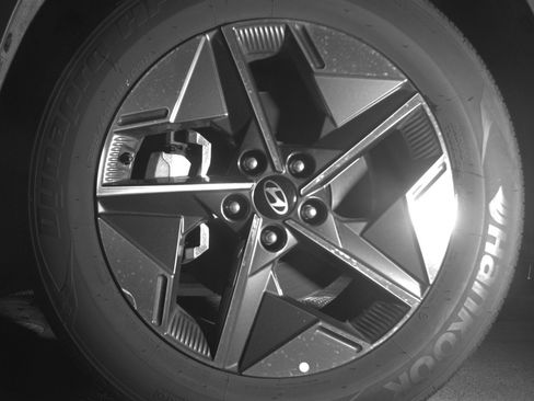 Used 2025 Hyundai Tucson SEL image 12