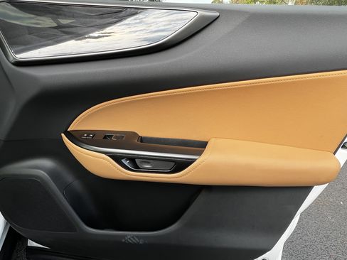 Used 2025 Lexus NX 250 FWD w/ Premium Package image 41