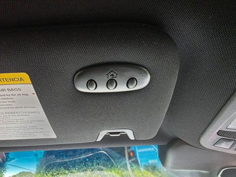 Used 2019 Lincoln Nautilus Reserve image 29