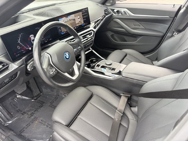 Used 2024 BMW i4 eDrive35 w/ Premium Package RWD image 19