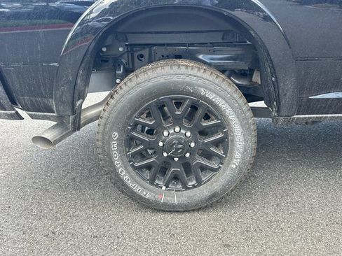 New 2026 RAM 2500 Limited AWD/4WD image 16