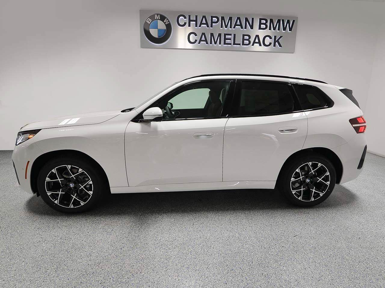 Used 2026 BMW X3 xDrive30i AWD/4WD image 3