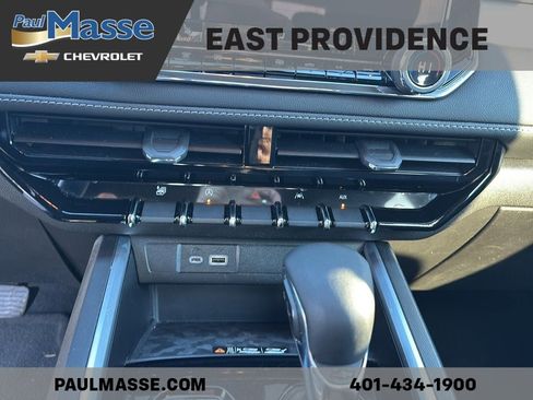 Certified 2024 Chevrolet Colorado LT w/ LT Convenience Package III image 33