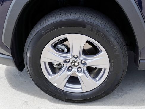 Certified 2024 Toyota RAV4 XLE w/ Convenience Package AWD/4WD image 12