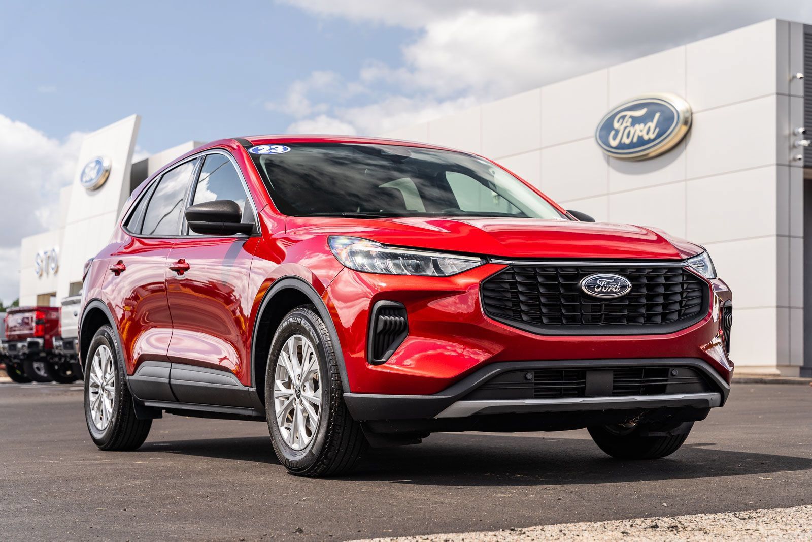 Certified 2023 Ford Escape Active FWD image 1