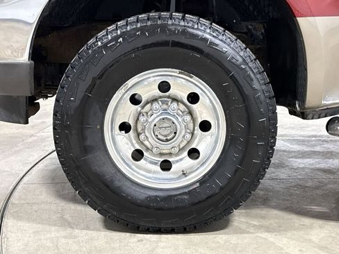 Used 2003 Ford F250 Lariat image 25