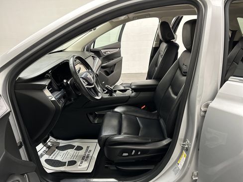 Used 2017 Cadillac XT5 Luxury image 20