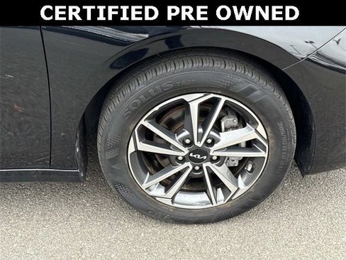 Used 2023 Kia Forte LXS image 7