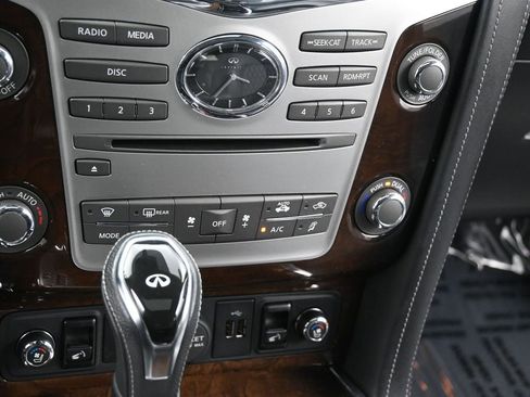 Used 2018 INFINITI QX80 4WD w/ Deluxe Technology Package image 12