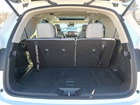 Used 2023 Honda Pilot Touring image 28