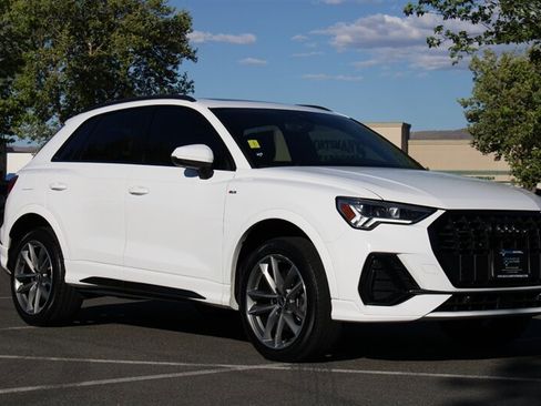 Used 2022 Audi Q3 2.0T Premium Plus w/ Premium Plus Package AWD/4WD image 1